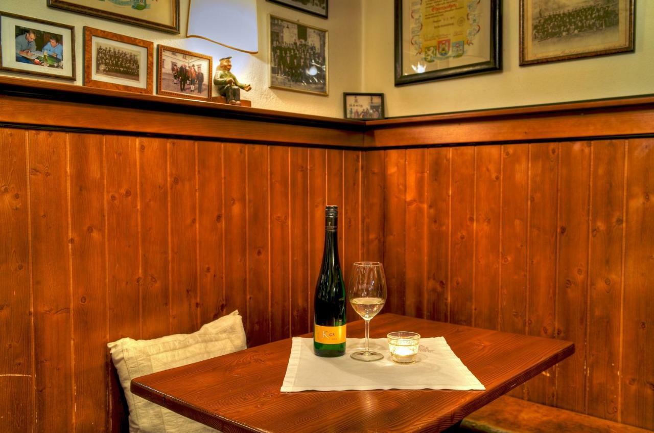 Hotel Gasthof Koenig Kremsmünster Extérieur photo